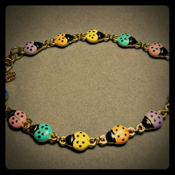 Joan Rivers Ladybug Set – WISKY JEWELRY Joan Rivers colorful ladybug bracket new darling